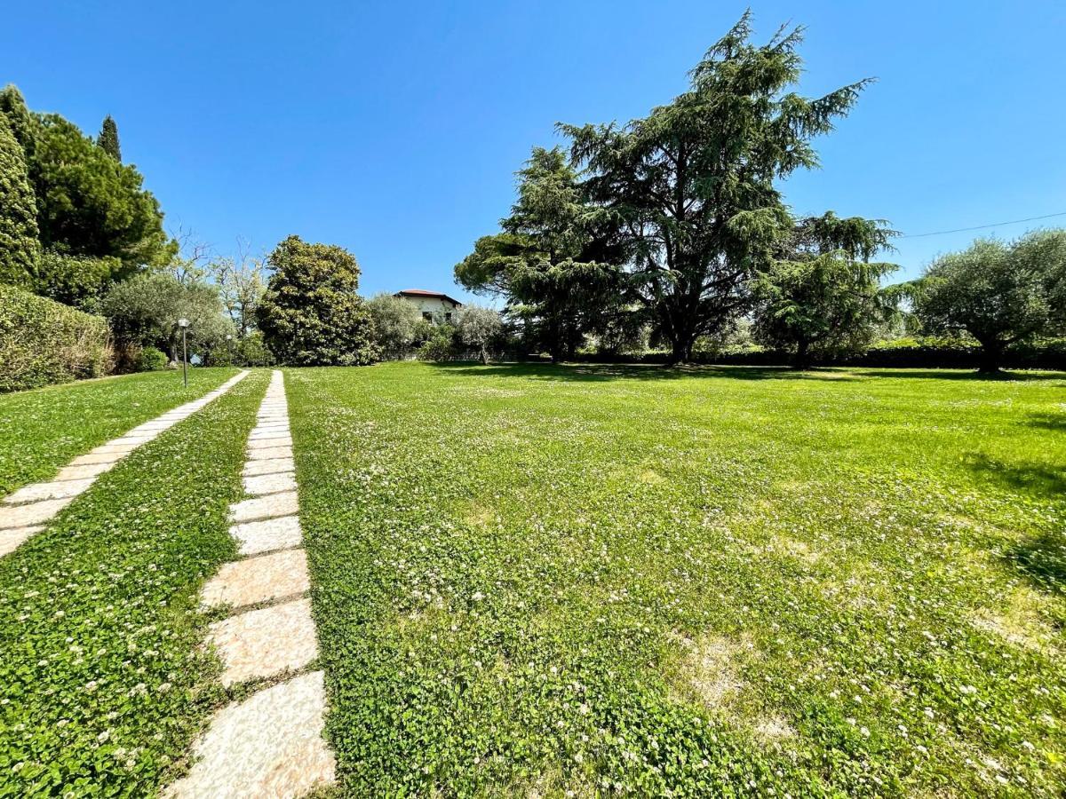 Villa Antonio San Felice del Benaco Eksteriør bilde